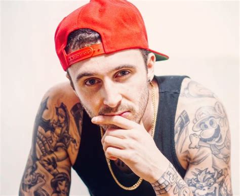 Chris Webby .